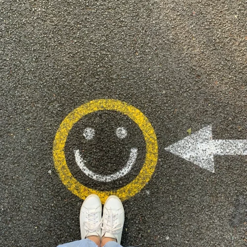 jacqueline-munguia-1pAwJiCD60c-unsplash-1-scaled